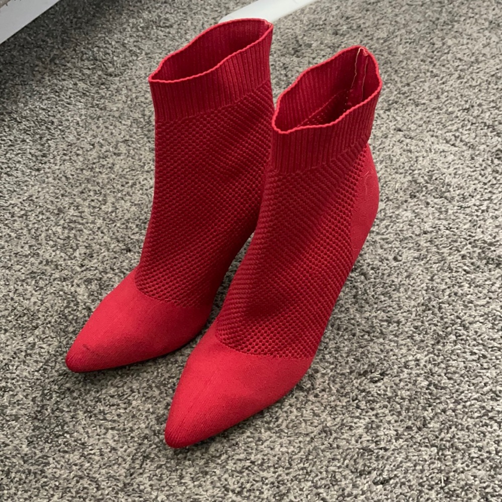 Red sock booties. New never used. Size 6.5